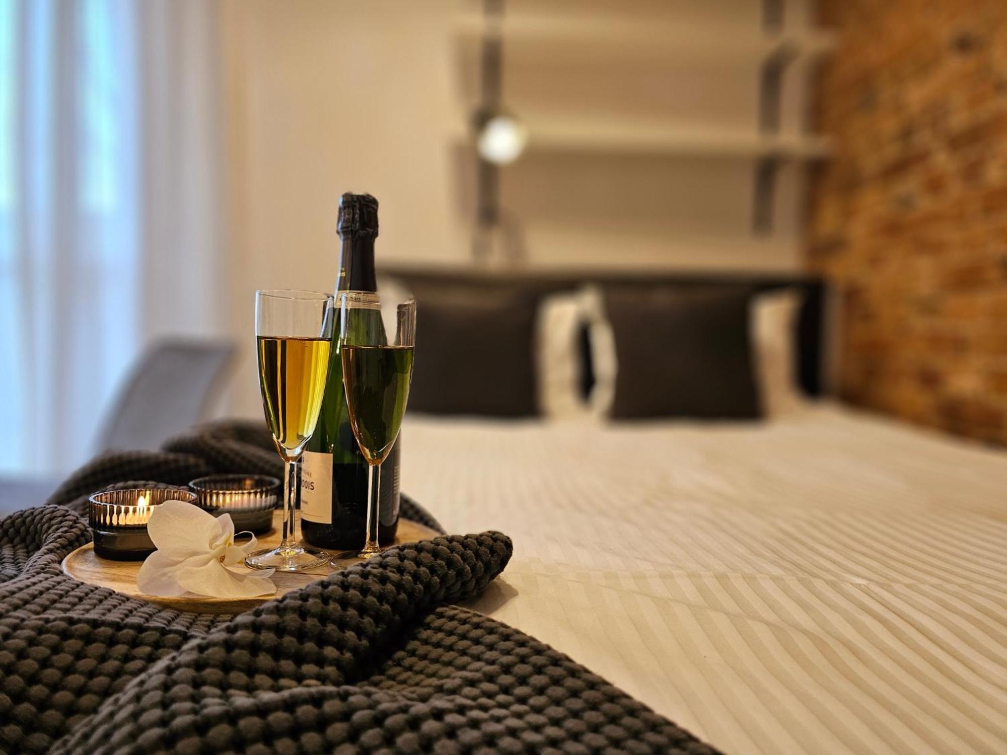 Urabn Apartments Studio With Garden No 2A Chorzow Katowice Free Private Parking, Self Check-In Bagian luar foto